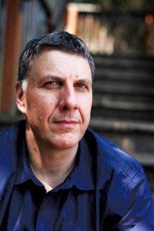 Making a Case That Poetry Is for Everyone, Not Just the Elite