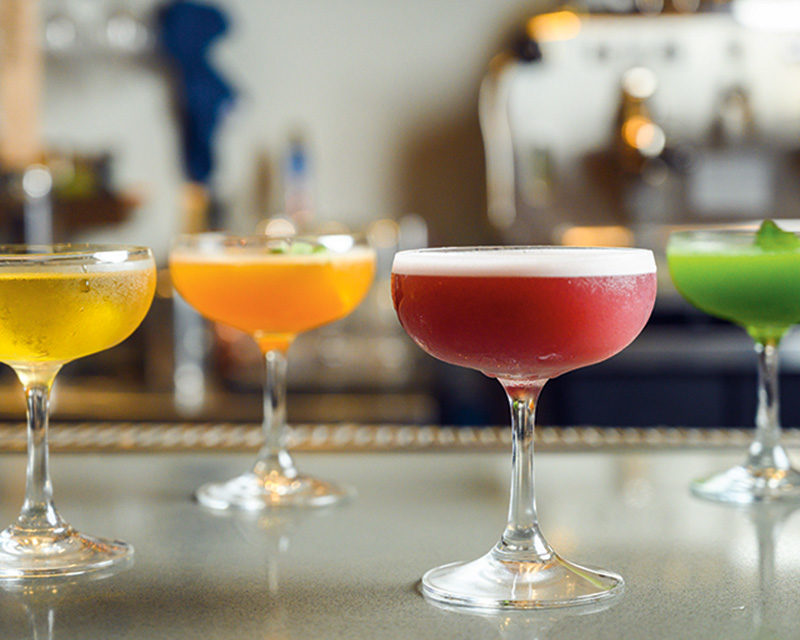 Top 5 Best Cocktail Lounges in Oakland and the East Bay